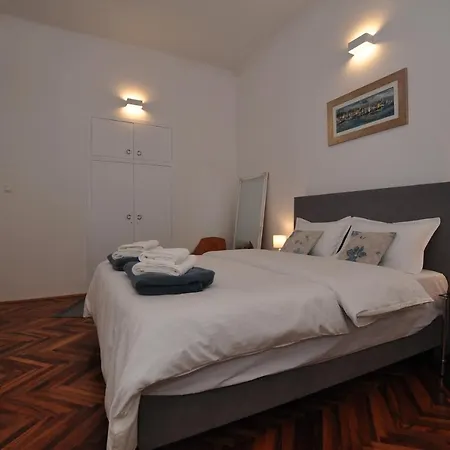 Apartment Moel