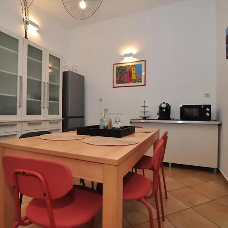 Apartment Moel Split
