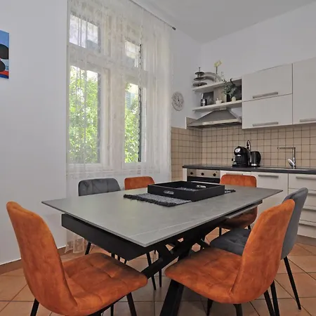 Moel Appartement *